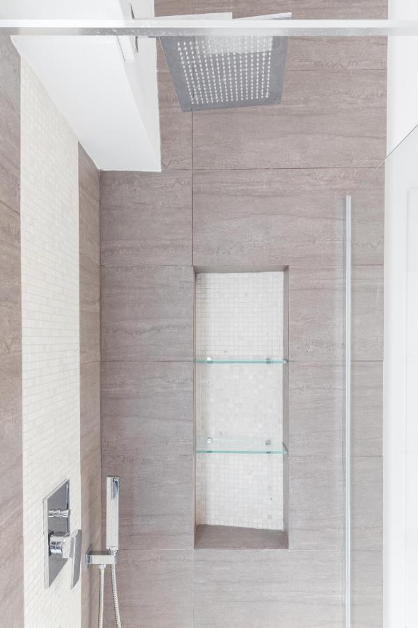 Amoretti Apartment, 6 Persone, 3 Camere, 2 Bagni, Balcone, Wi-Fi, Metro B Monti Tiburtini Rome Exterior photo