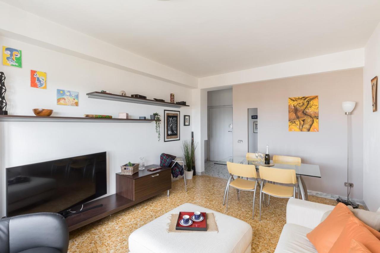 Amoretti Apartment, 6 Persone, 3 Camere, 2 Bagni, Balcone, Wi-Fi, Metro B Monti Tiburtini Rome Exterior photo