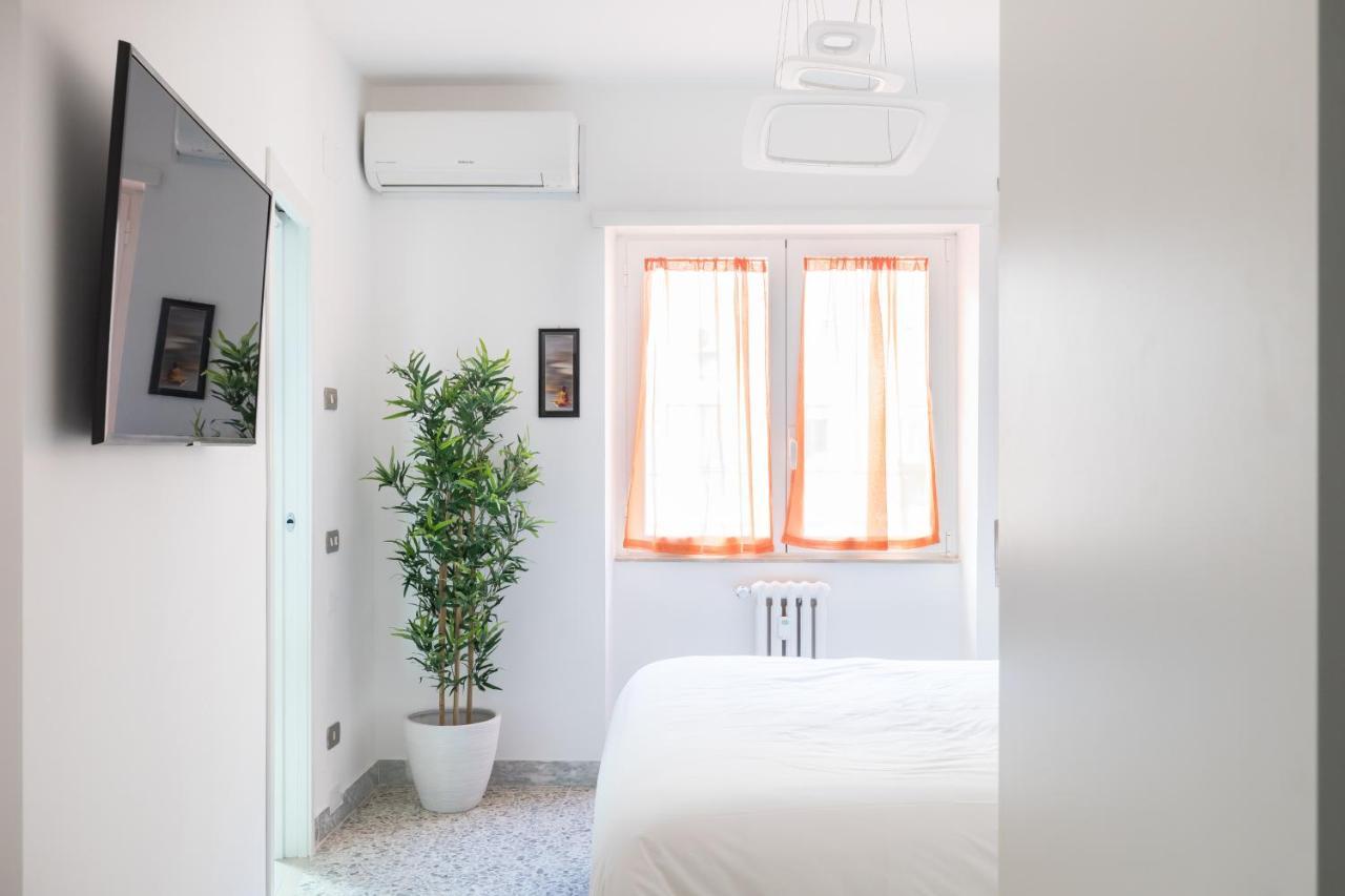 Amoretti Apartment, 6 Persone, 3 Camere, 2 Bagni, Balcone, Wi-Fi, Metro B Monti Tiburtini Rome Exterior photo